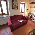 Tatil Evi In With Pool & Gardens *