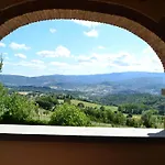 In With Pool & Gardens Tatil Evi Poppi